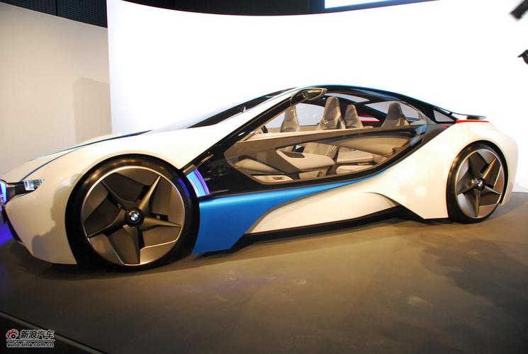 BMW新世代概念车慕尼黑亮相,预计2025年量产